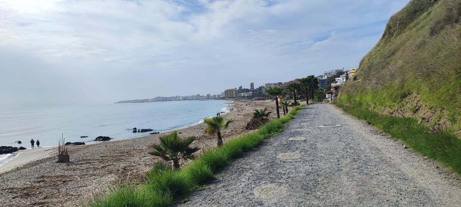 Primera Linea De Playa Benalmadena La Perla Playa Paraiso Exterior foto